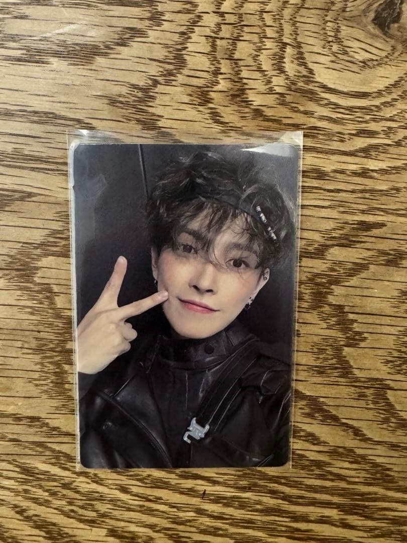 ホンジュン トレカ ATEEZ THE WORLD EP.FIN WILL - メルカリ