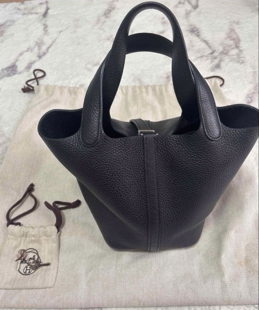 エルメス　ピコタンロックPM ノワール　Sliver金具 Y刻印　美品