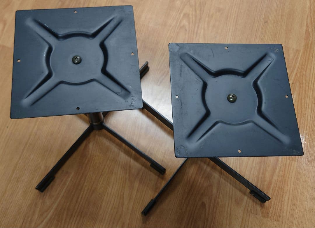 □「YAMAHA NS-10M」に使用YAMAHAスピーカースタンドセット YAMAHA NS