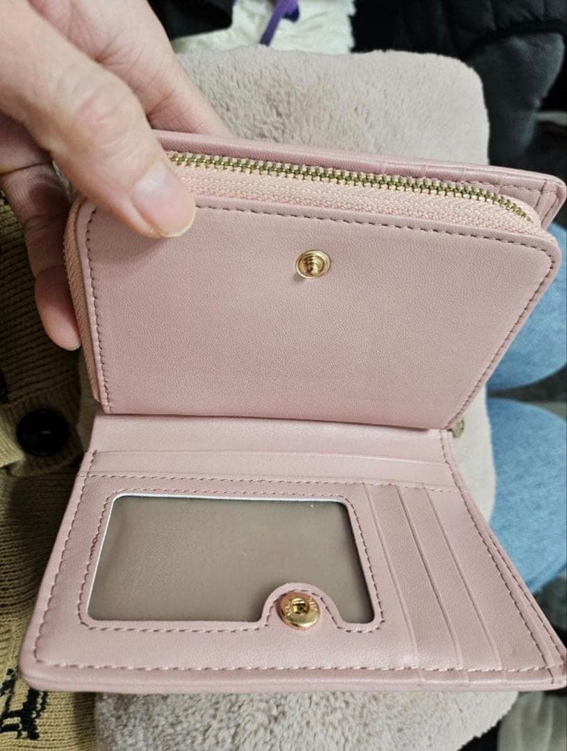 miumiu ピンク マテラッセ 二つ折り財布 お値下げ交渉可能⭕️