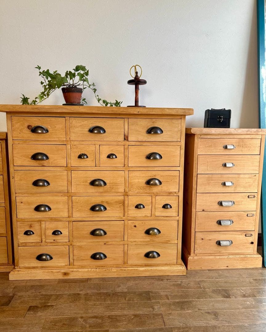 ハンドメイド】国産ひのき使用 21杯デザインチェスト アンティーク