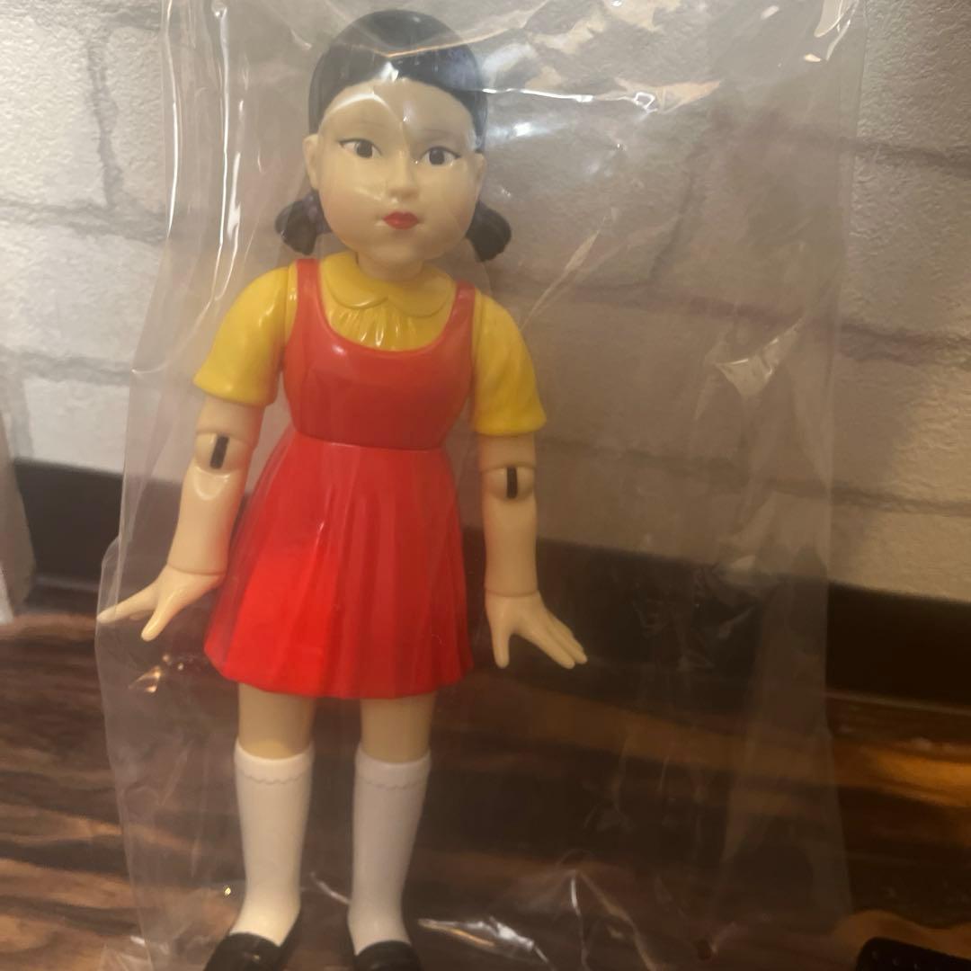 イカゲーム　ソフビ YOUNG-HEEメディコム・トイ　数量限定品　全長250