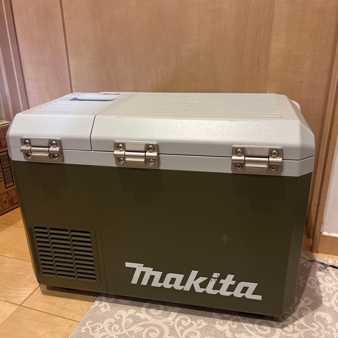 【中古　良品】マキタ保冷温庫CW003G シガーソケット　ACアダプター