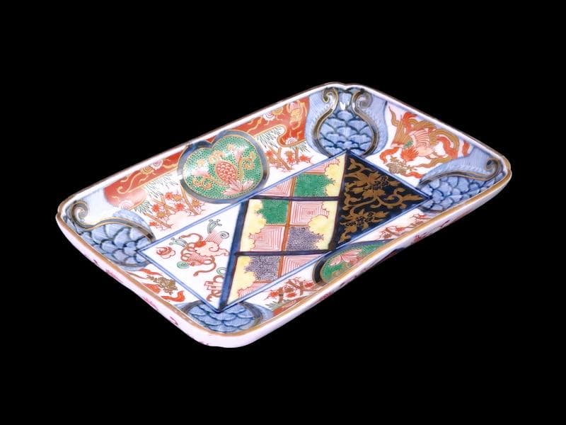 大聖寺伊万里　金襴手　宝尽くしに鳳凰　石畳紋の図　長皿　1296AS-DBn