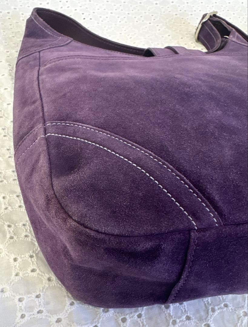 COACH Hamptons Hobo スエード ショルダーバッグ 8A75