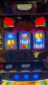 パチスロ実機S沖ドキ！GOLD/GSコイン不要機ボリューム調整付 - メルカリ