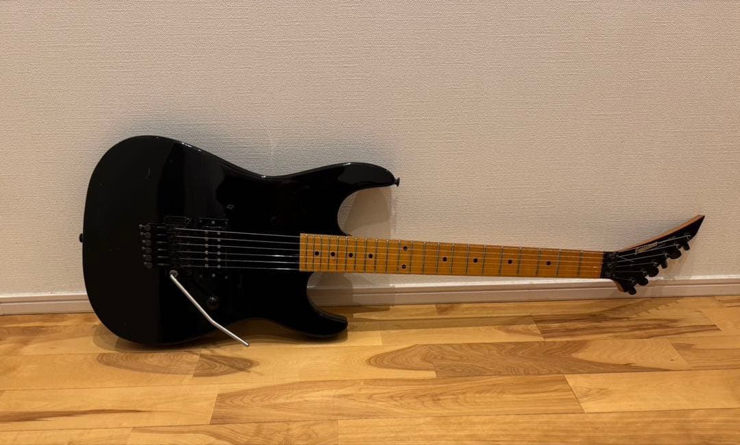 Fernandes STJタイプ　リバースヘッド