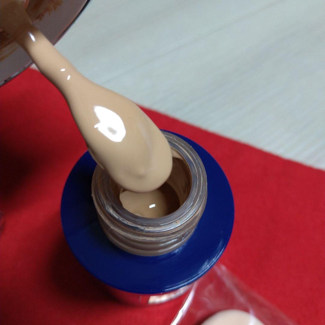 ⭐️ラ・プレリーコンシーラー　ファンデーション　ピーチ♥️