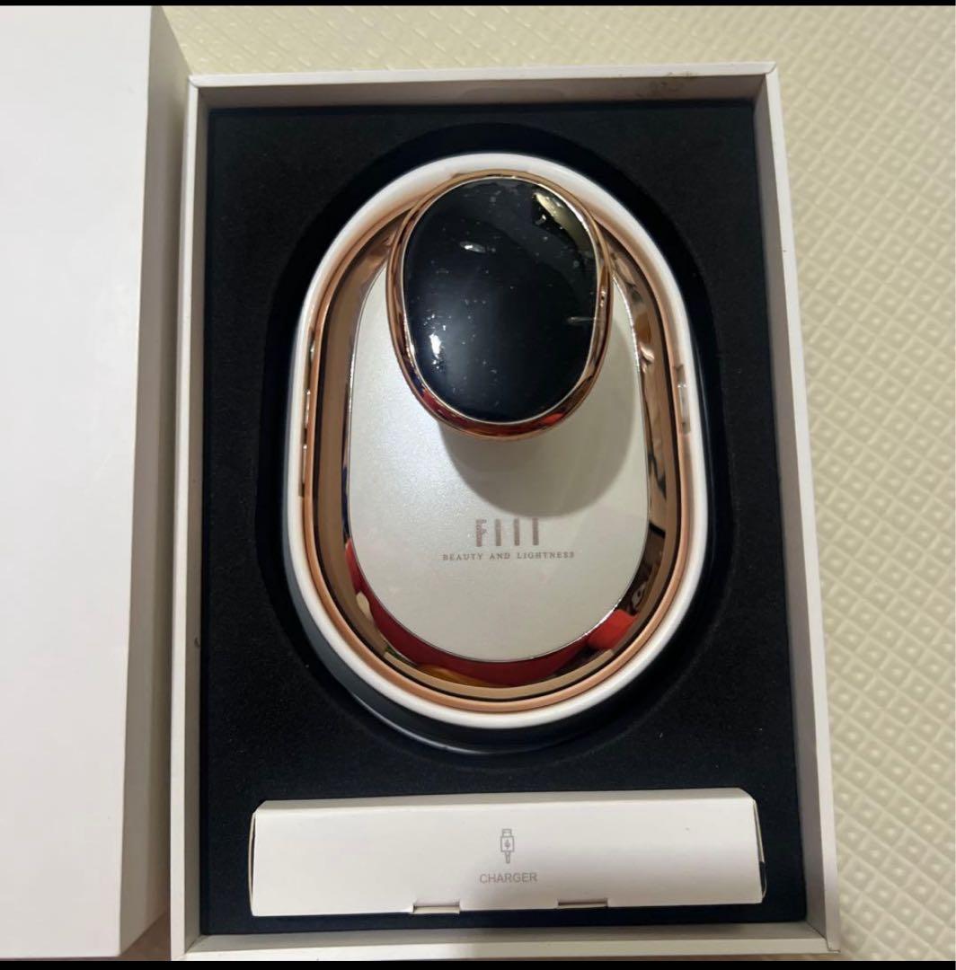 FIILキャビテーションEMSボディ美容器 GYM&SLIMモード搭載 - メルカリ