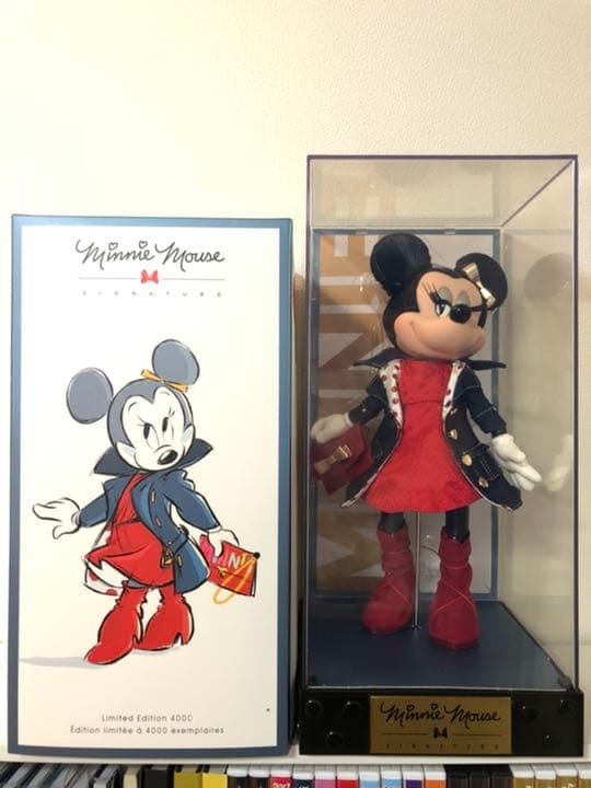 ミニー ディズニー シグネチャー ドール フィギュア