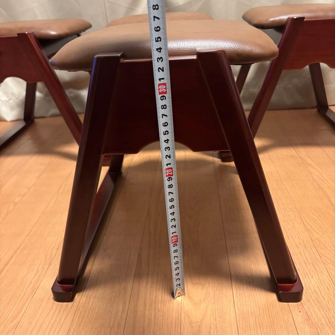 本堂用椅子 4個セット スツール　重ねて保管