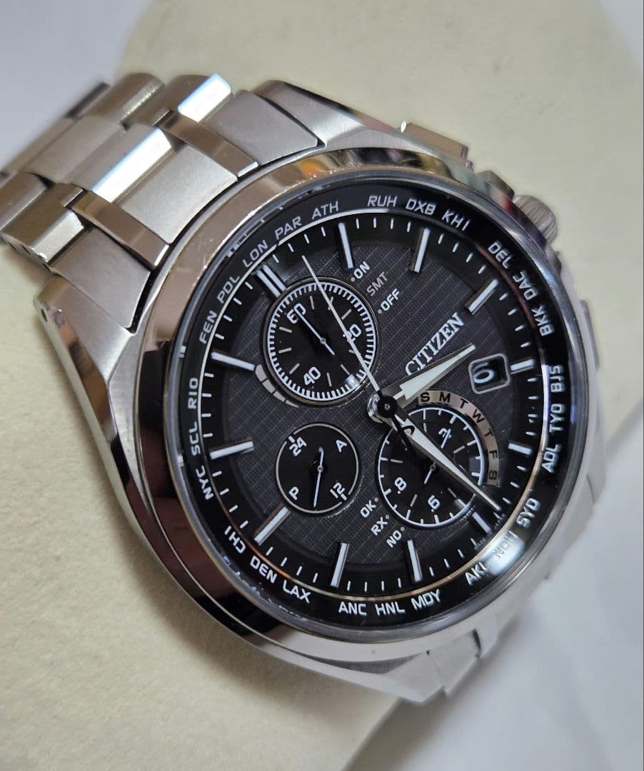 CITIZEN アテッサ チタン 腕時計⌚