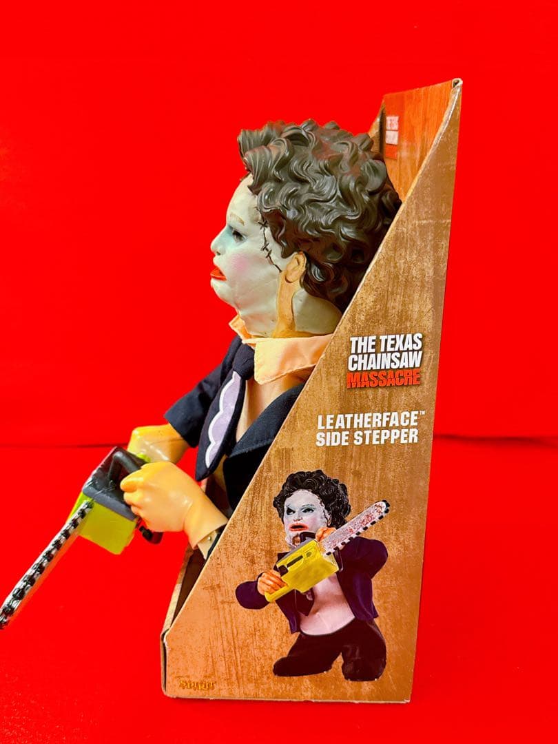 テキサスチェーンソー レザーフェイス サイドステッパー フィギュア 海外限定