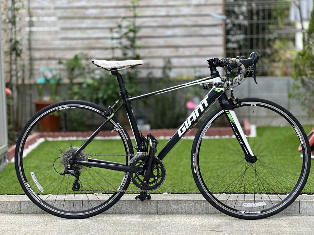引取歓迎　GIANT DEFY3 Sサイズ(165〜180cm)