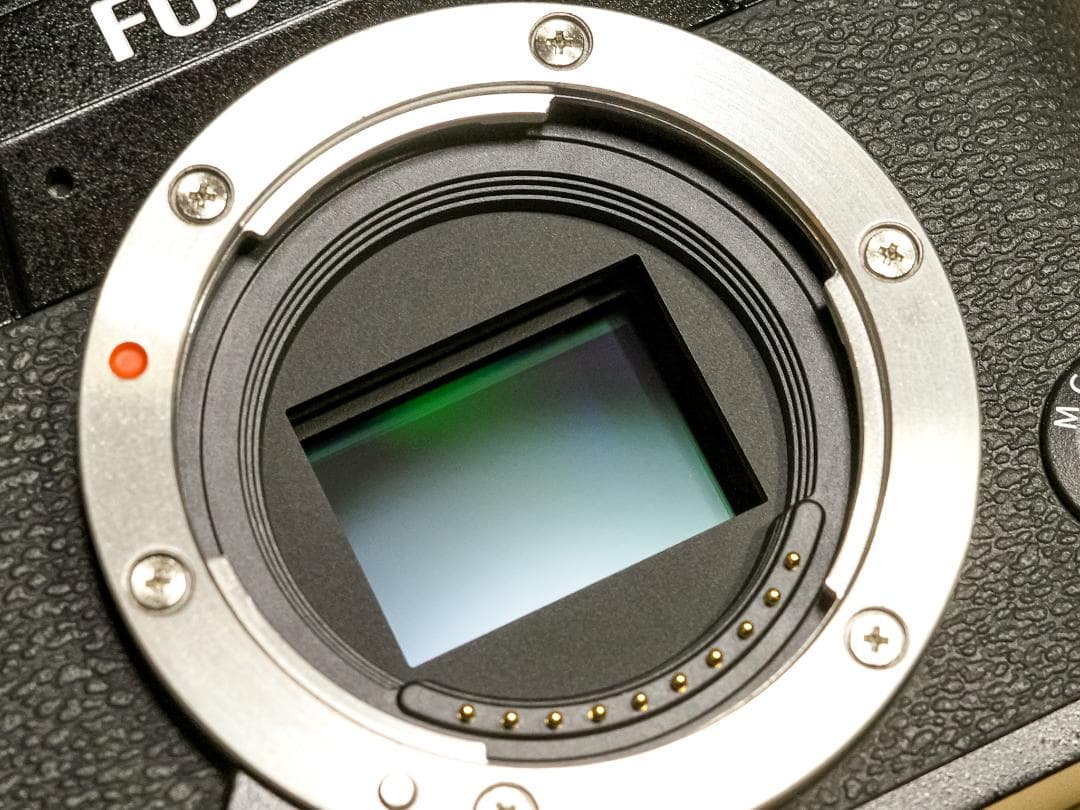 FUJIFILM X-T50 ボディ 純正チャージャー + 予備バッテリー付き - メルカリ