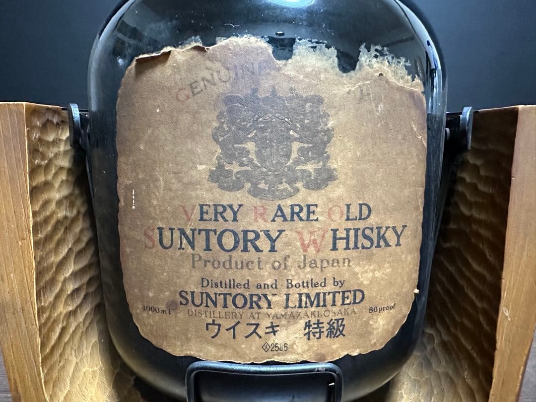 未開封 サントリーウイスキー SUNTORY WHISKY 飾台 4000mlの通販はau