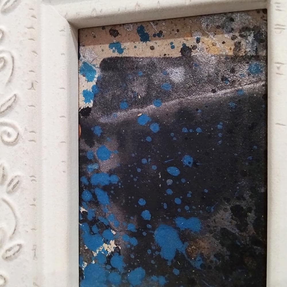 内野隆文 夜の街 絵画 抽象画 段ボールにアクリル絵具 現代アート 額縁 真