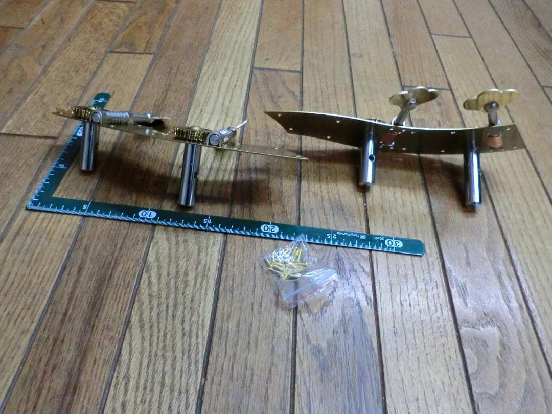ダブルベース(コントラバス）用糸巻、ペグ