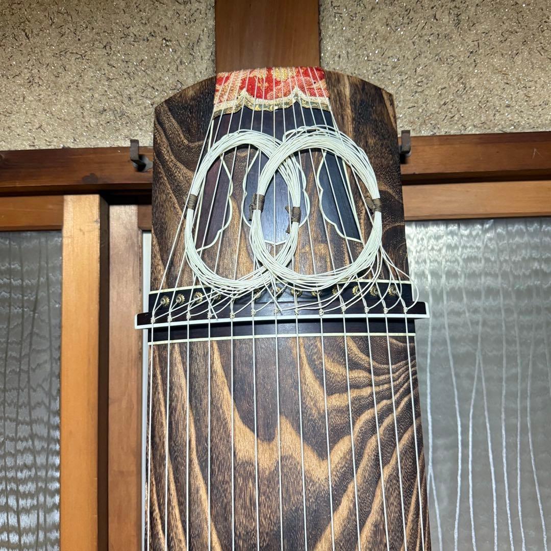 極美品】 琴 和楽器 弦楽器 13弦 すだれ彫りの通販はau PAY マーケット