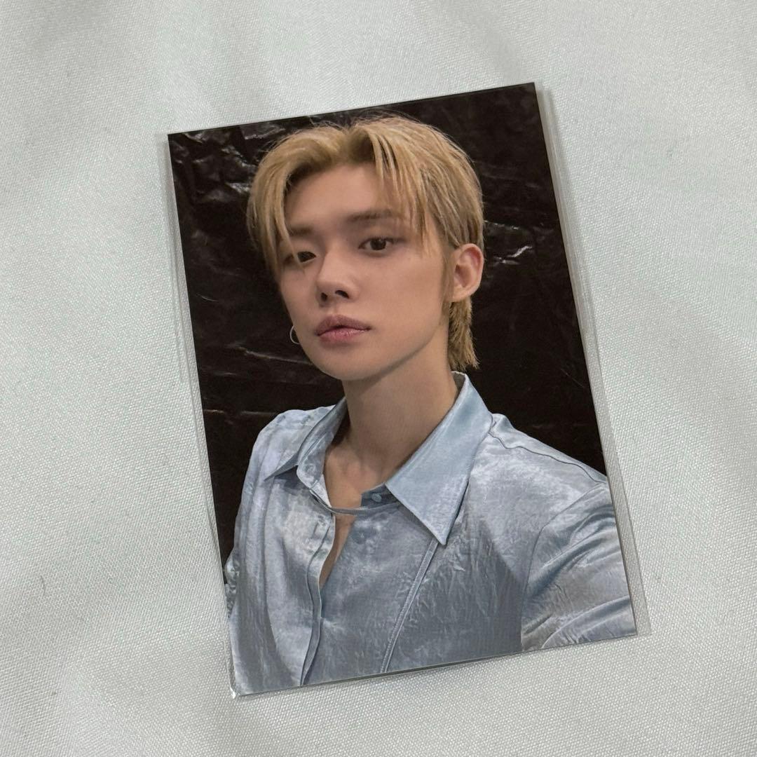 ヨンジュン GGUM DEINET フーディ　トレカ付き