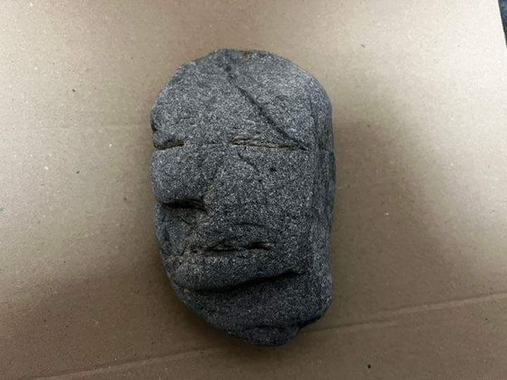 天然石人面石アートストーン