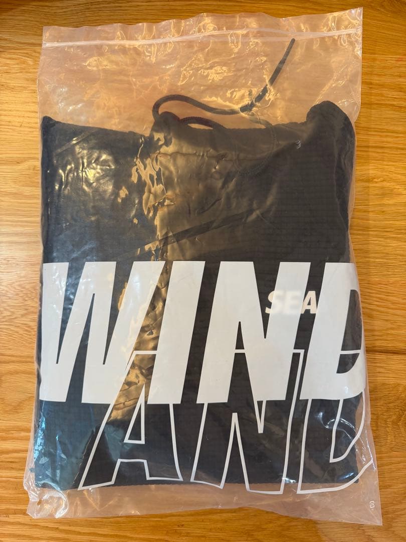 WIND AND SEA パーカー　Lサイズ