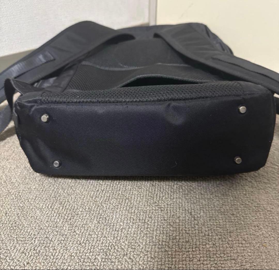 【美品】サムソナイト Samsonite デボネア5 ブラック バックパック