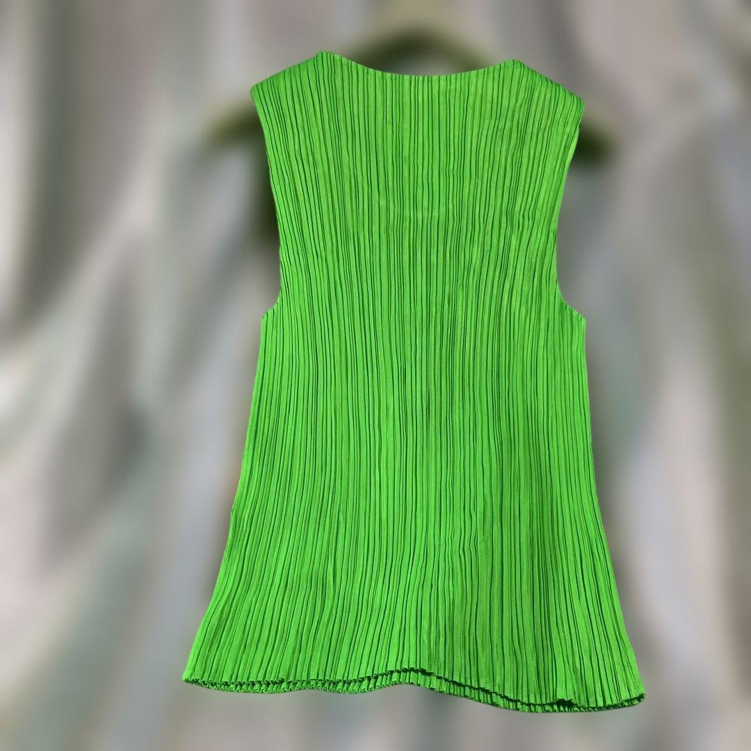 PLEATS PLEASE カラフルタンクトップ