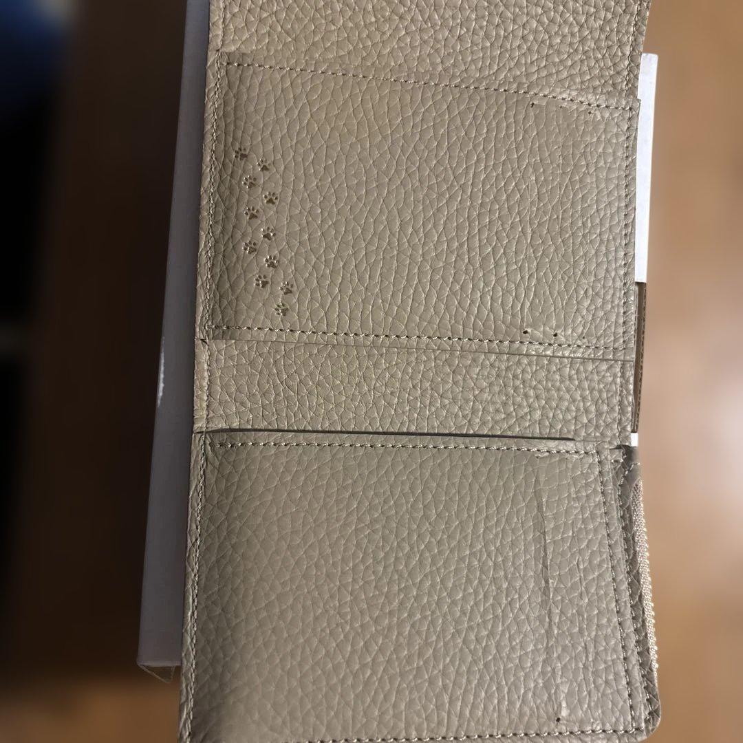 フィロソフィー　ニャペラグランデ折り財布　ほぼ未使用美品