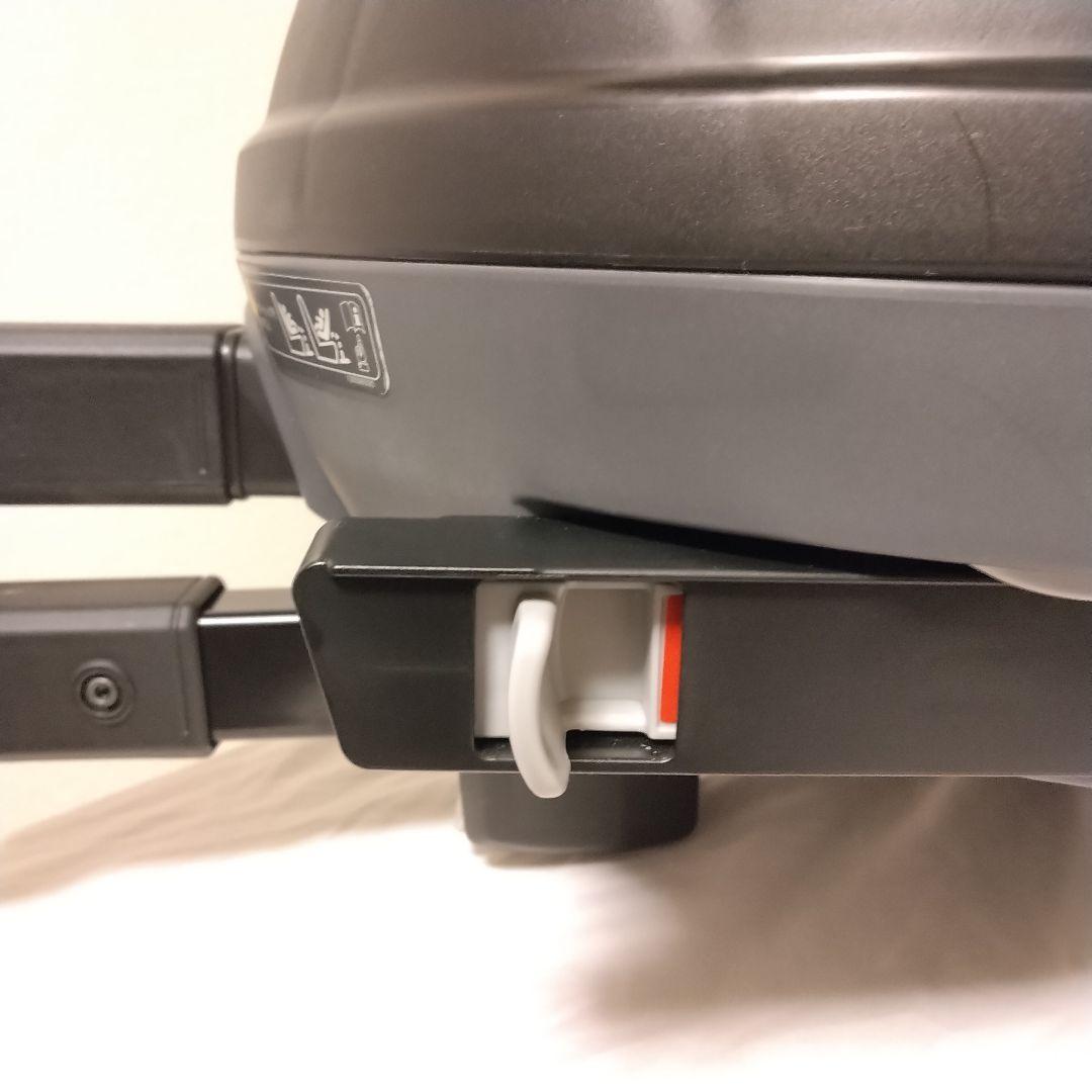 美品 コンビ ネセルターン ISOFIX 回転式 チャイルドシート