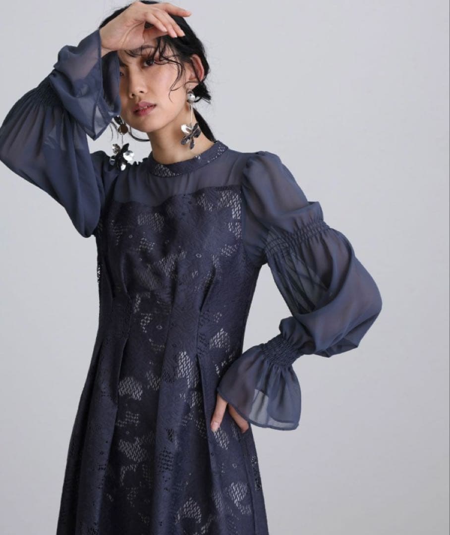 niana アシンメトリータックドレス チャコールアンドレスド【お値下げ