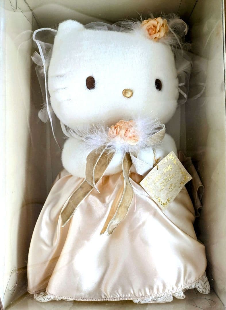 ハローキティ キティちゃん vivitix ウェディングドレス