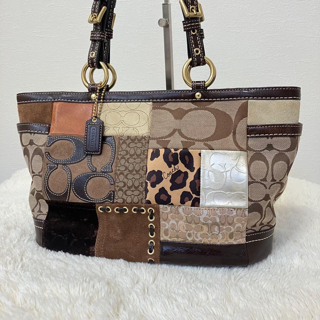 Chuchu_ 様専用］CHANEL CCロゴ ブローゴールド系