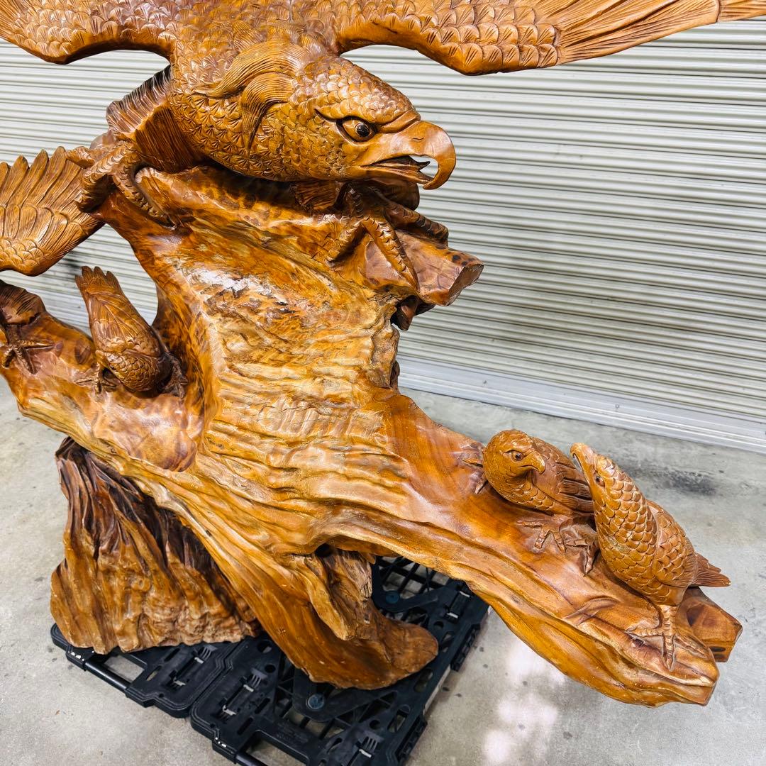 希少】一刀彫 鷹 木工一刀彫 工芸品 インテリア 大きい彫り物 羽を広げ