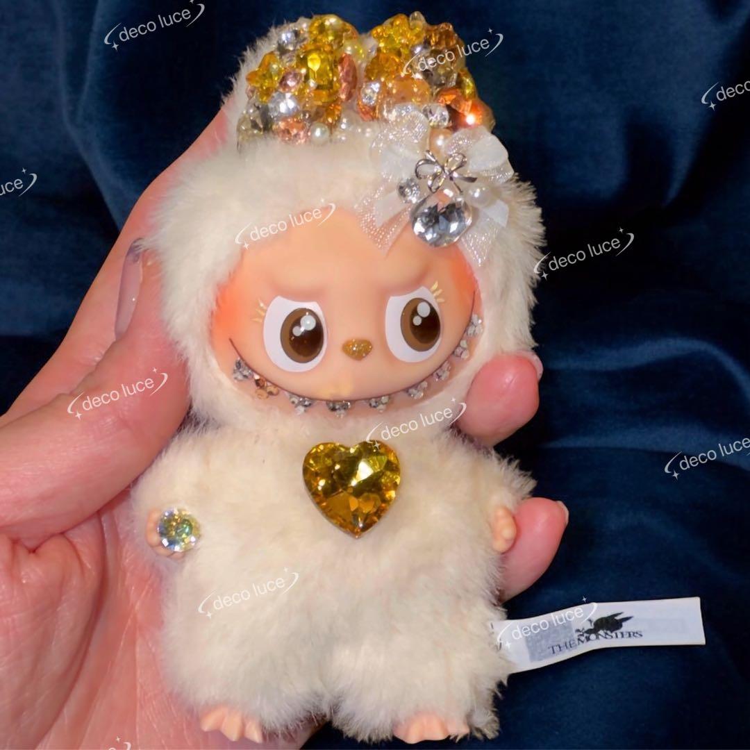 A PIN FOR LOVE A スワロフスキー　ラブブ　イニシャル　ミニラブブ