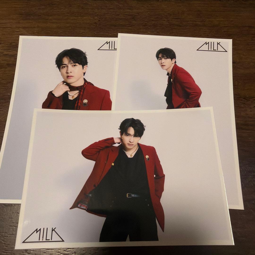 バラ売り可】M!LK 吉田仁人 生誕写真 赤 - メルカリ