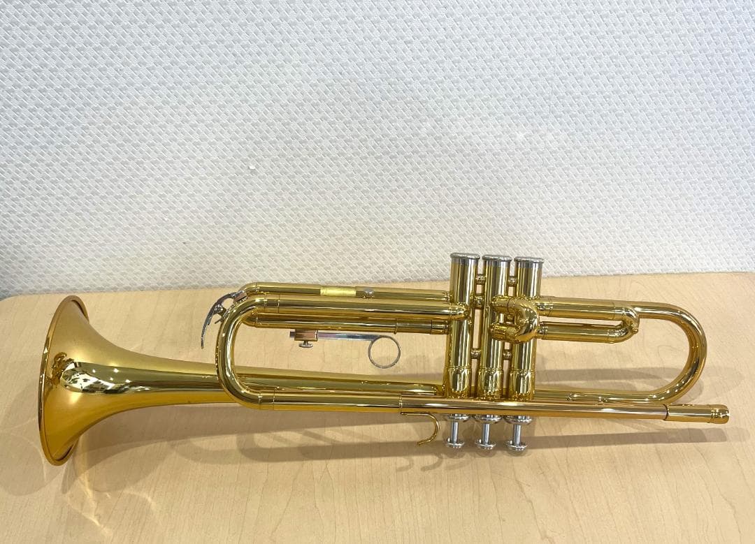 極美品/動作品 YAMAHAトランペット YTR-1335 ヤマハ　ケース付