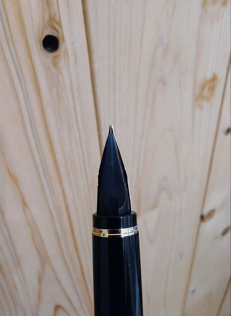 初代エラボー　SMニブ　PILOT　万年筆　軟ニブ　ELABO