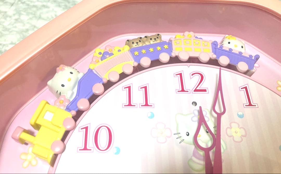 【完動品 美品】CITIZEN サンリオ ハローキティ 掛け時計 ピンクパール