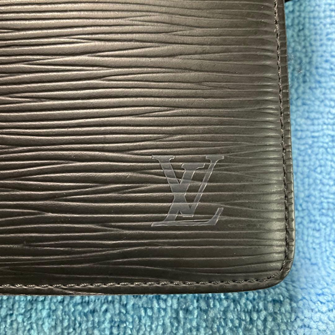 Louis Vuitton エピレザー 手帳カバー 黒　アジェンダ MM？
