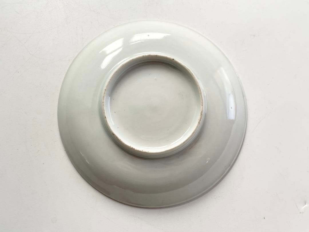 骨董 アンティーク 古伊万里 金襴手 色絵 金彩犬の散歩図 小皿 三寸皿