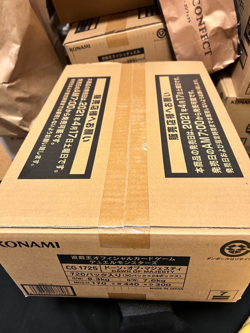 ドーンオブマジェスティ　カートン未開封！！ 　遊戯王