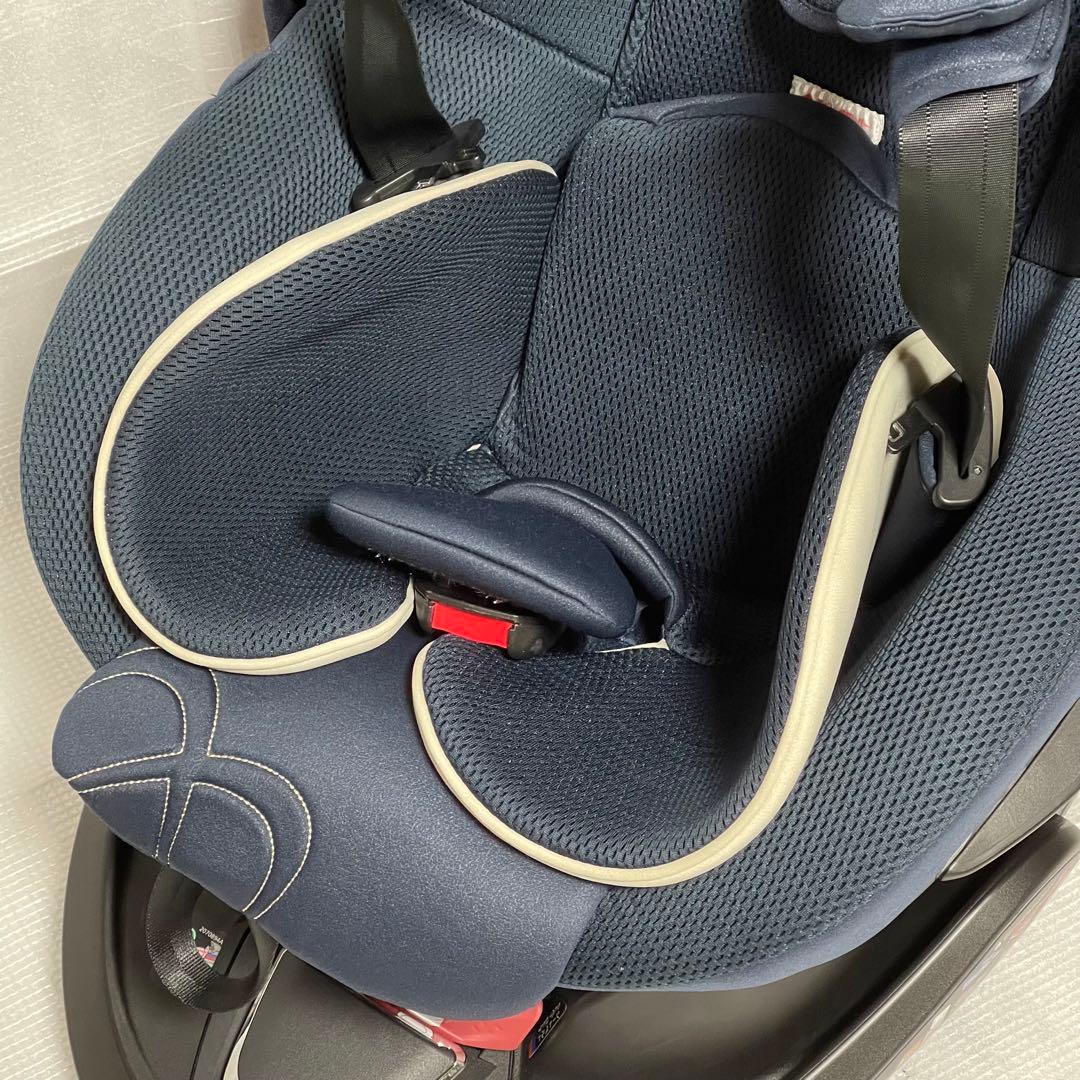 美品エールベベクルット5s グランス ネイビー AB920 チャイルドシート