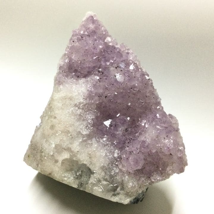 【愛の守護石、癒しと安らぎ】迫力のビックサイズ！天然石フラワーアメジスト 原石 愛の守護石、癒しと安らぎ】迫力のビックサイズ！天然石フラワー