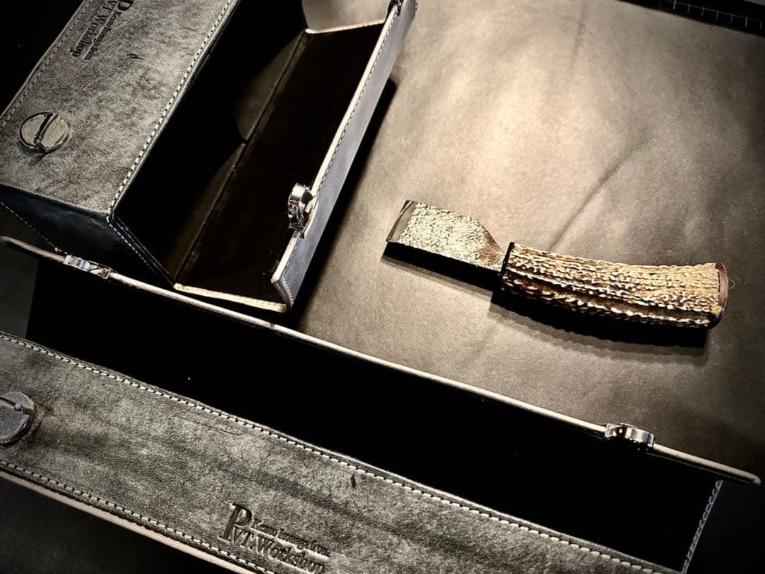 月末決算SALE!Pvt.Workshop 極 本革 デッキケース プレマケース