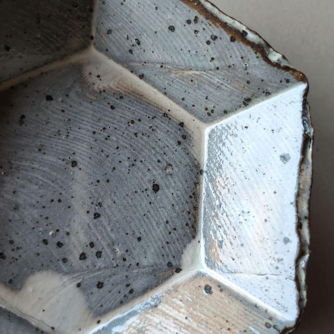 伊賀焼 蓮 善隆作 粉引手 六角皿二枚 共箱あり - メルカリ