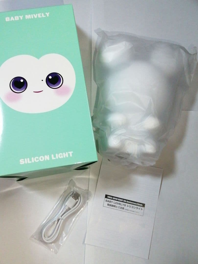 TWICE 8th anniversary シリコンライト ミナ ミブリー twiceキャラクター