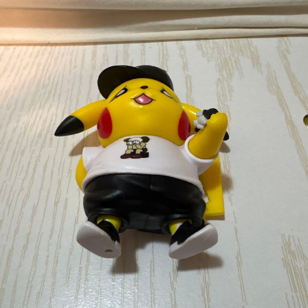 ポケモン ピカチュウ フィギュア 海外限定Pokemon Kit Bonecos｜楽天