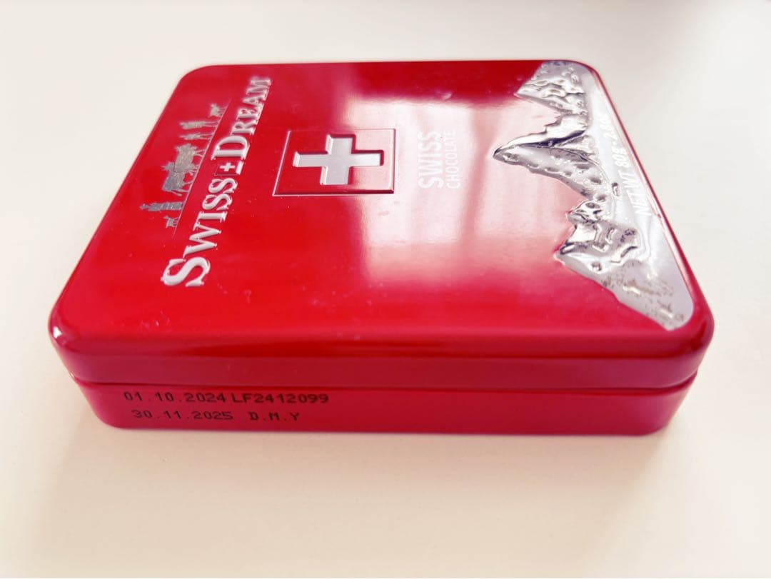 Swiss Dream チョコレート缶