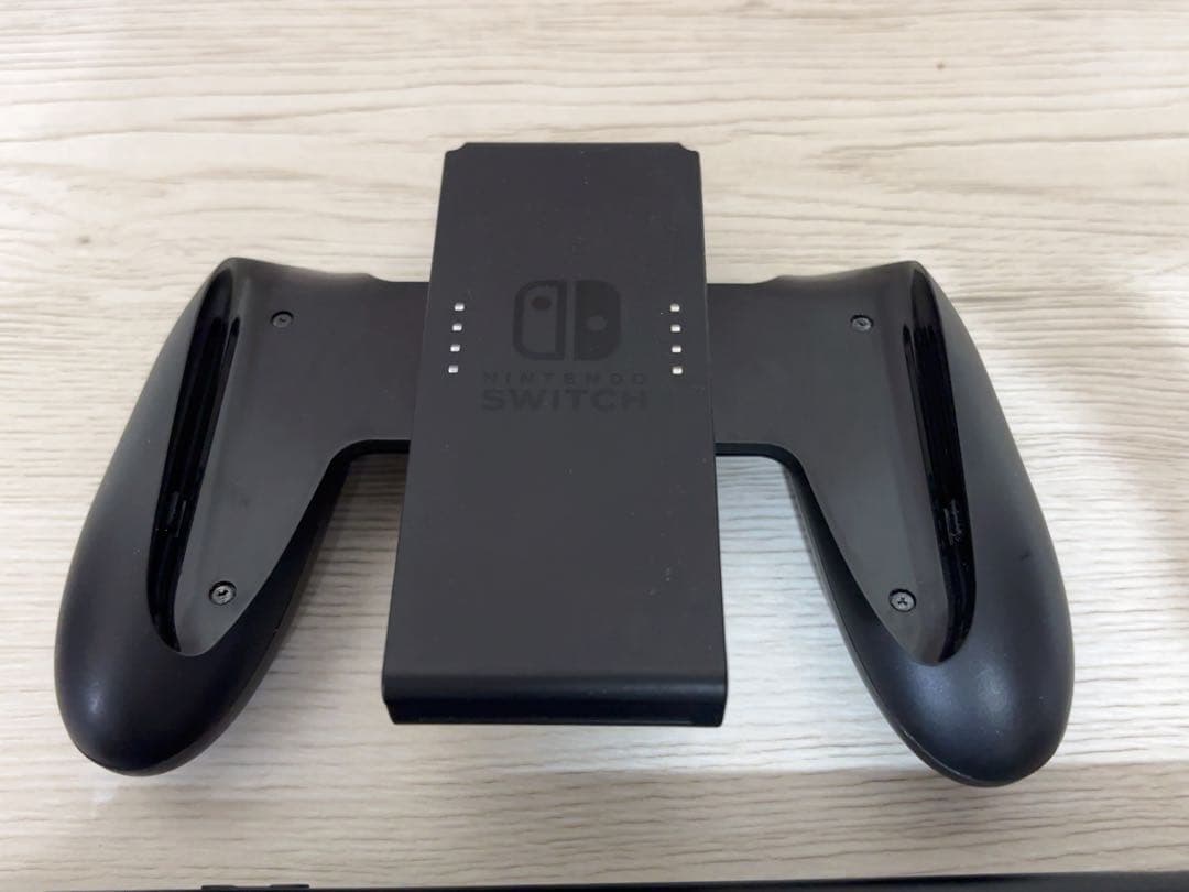 Switch本体箱付き（ソフト付き）